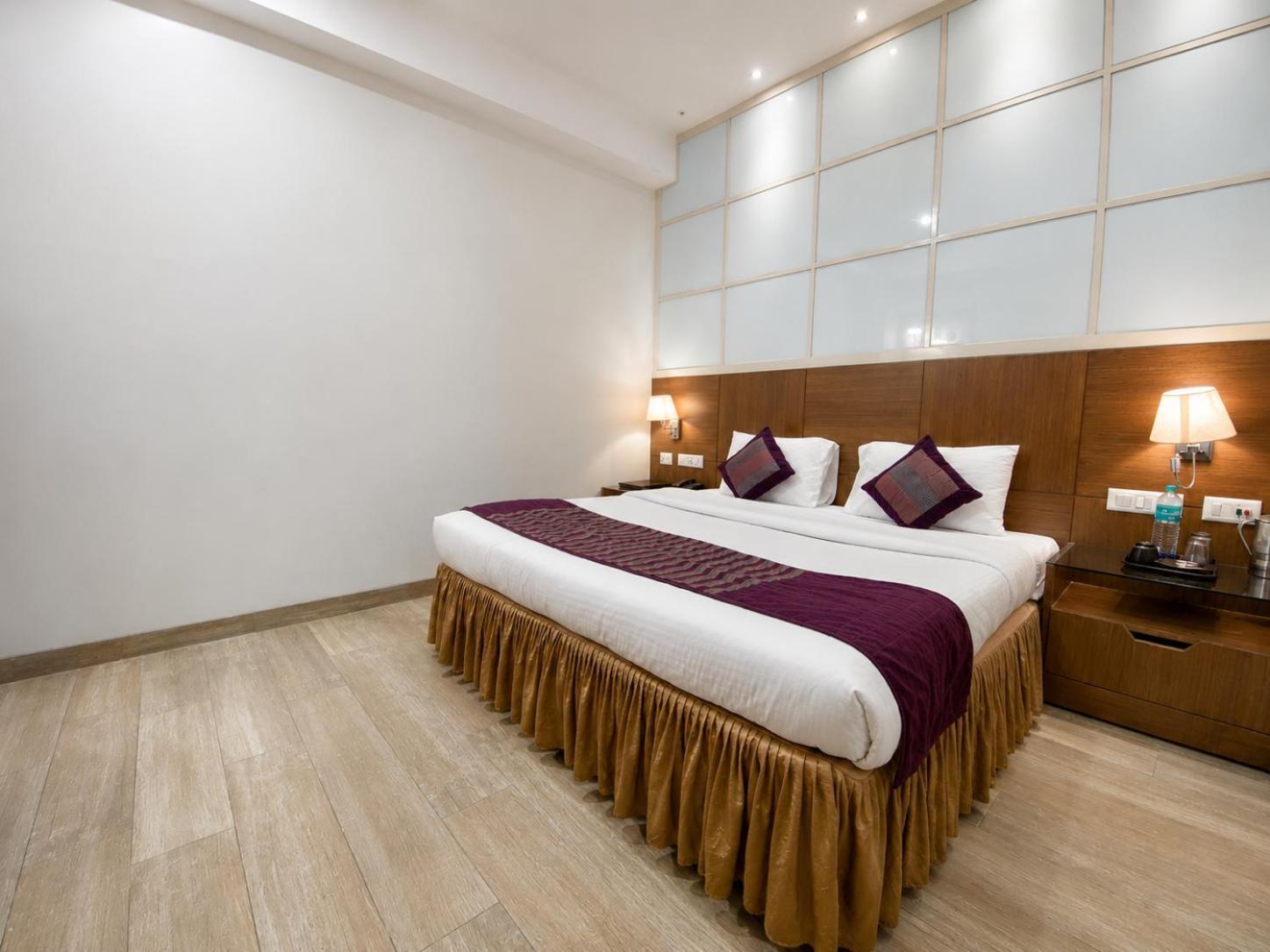 Family Suite(2 Rooms with 1 Washroom)