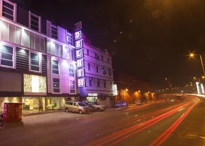 Hotel Delhi 55 -City Center New Delhi